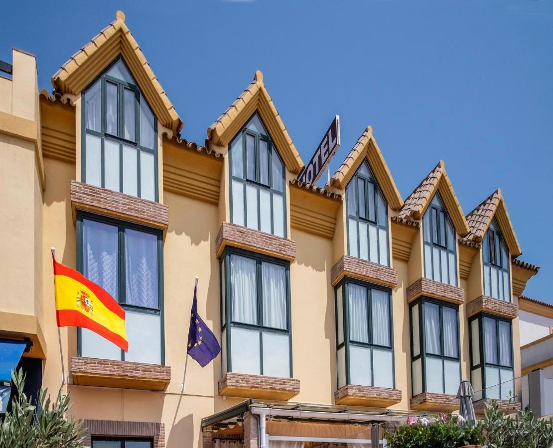 Hotel Dona Matilde Estepona Exterior photo